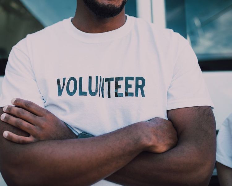 volunteer.jpg